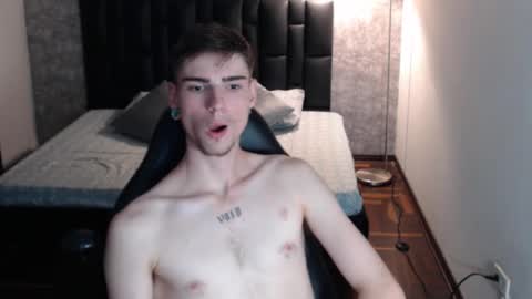 Snapshot of max_denver05 chatting on September 2025 05:46:01 PM max_denver05 online show from September 2025 05:46:01 PM