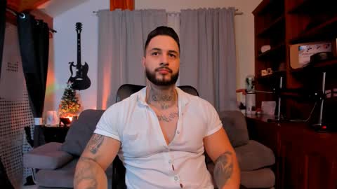 max D. online show from December 2024 11:26:02 PM