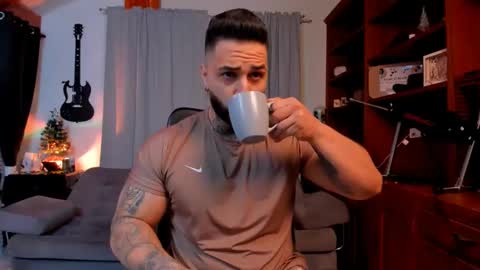 max D. online show from January 2025 12:47:02 PM