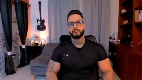 max D. online show from March 2025 02:01:02 PM