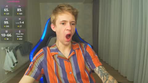 Max Gen with tats 24years  And Ethan without tats 20 years online show from December 2024 11:11:01 PM