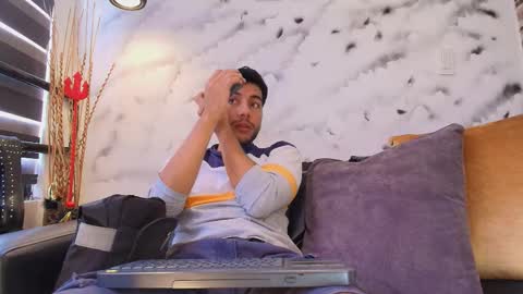 Snapshot of max_hornye chatting on February 2026 06:49:02 PM Max Hornye online show from February 2026 06:49:02 PM