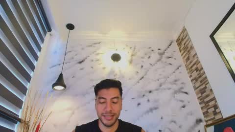 Max Hornye online show from April 2026 06:52:01 PM