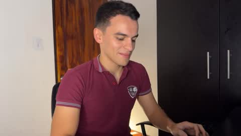 Max Lancaster online show from December 2024 12:02:01 AM