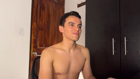 Max Lancaster online show from December 2024 01:20:02 AM