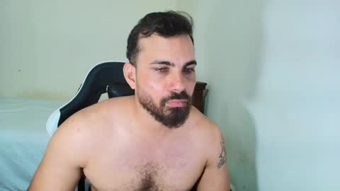 Snapshot of max_love25 chatting on October 2025 09:01:01 PM max_love25 online show from October 2025 09:01:01 PM