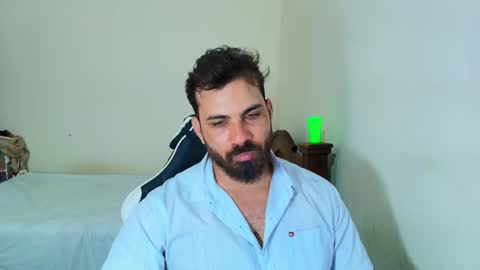 Snapshot of max_love25 chatting on October 2025 09:14:02 PM max_love25 online show from October 2025 09:14:02 PM