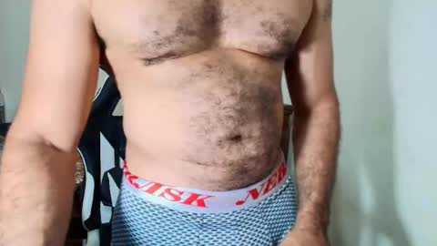 Snapshot of max_love25 chatting on November 2025 09:02:01 PM max_love25 online show from November 2025 09:02:01 PM