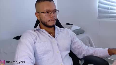 Snapshot of max_meyer chatting on October 2025 07:41:01 PM max_meyer online show from October 2025 07:41:01 PM