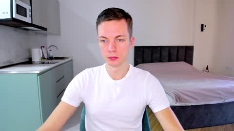 Max  online show from January 2025 05:27:01 AM