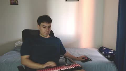 max_snow1616 online show from June 2026 07:27:02 PM