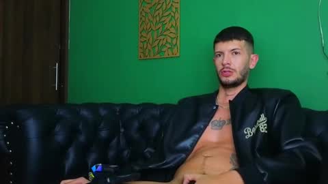 Max Taylor online show from January 2025 08:59:01 PM