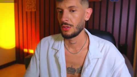 Max Taylor online show from October 2025 01:35:01 AM