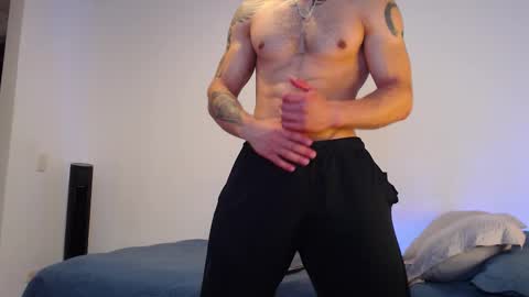 max_xl_ online show from November 2025 03:59:01 PM