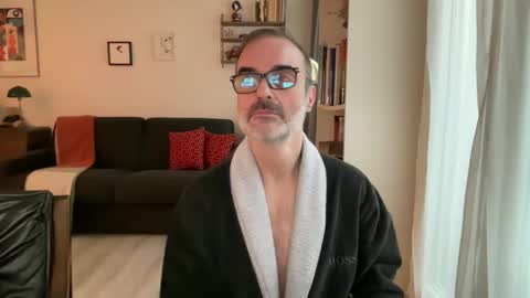 Max Mikado online show from January 2025 03:27:01 PM