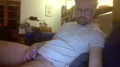 Snapshot of maxhorn591 chatting on December 2025 10:25:01 PM maxhorn591 online show from December 2025 10:25:01 PM