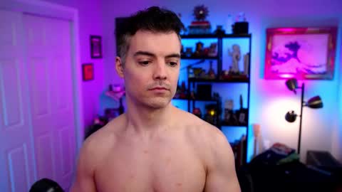 Max Hughes online show from February 2026 04:02:02 AM