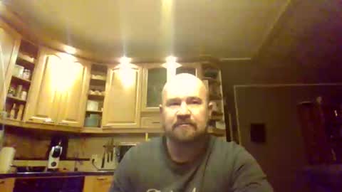 maxhunter online show from November 2025 06:20:01 PM