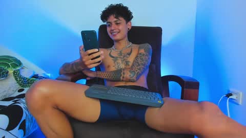 Maxi online show from January 2025 02:43:01 AM