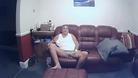 MAX online show from September 2025 09:49:02 PM