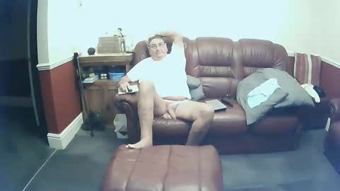 MAX online show from October 2025 09:59:02 PM