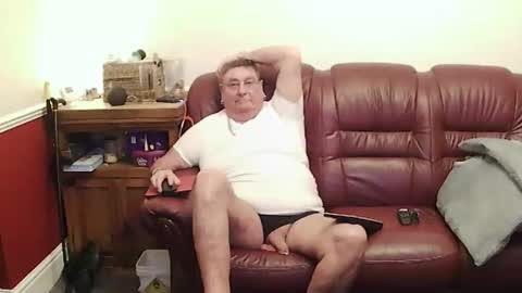 MAX online show from March 2026 10:53:01 PM