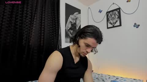 Snapshot of maxi_styles chatting on March 2025 09:26:01 PM Alex online show from March 2025 09:26:01 PM