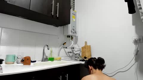 Snapshot of maxi_styles chatting on October 2025 07:22:01 PM Alex online show from October 2025 07:22:01 PM