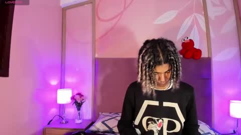 maxim online show from February 2025 03:00:02 AM