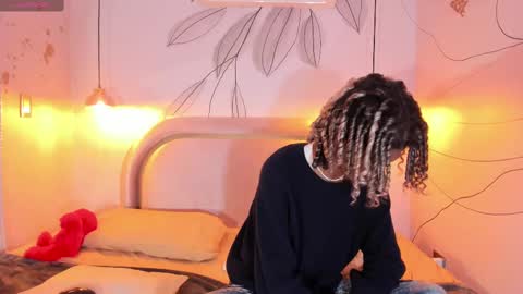 maxim online show from February 2025 03:07:02 AM