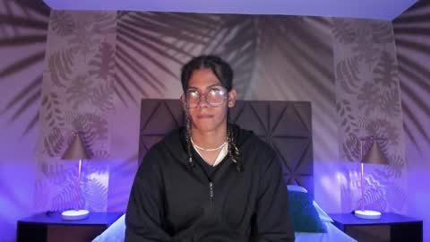 maxim online show from November 2025 03:16:02 AM