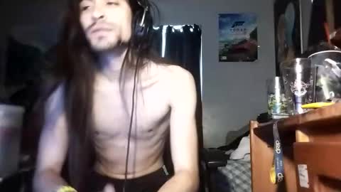 Snapshot of maximillianpayan95 chatting on June 2026 11:57:01 PM maximillianpayan95 online show from June 2026 11:57:01 PM