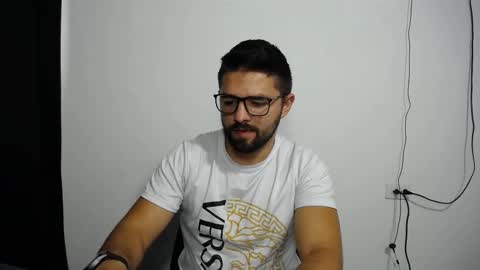 Snapshot of maximo_2000 chatting on February 2025 09:55:01 PM maximo_2000 online show from February 2025 09:55:01 PM