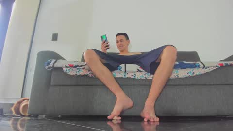 maximo__77 online show from October 2025 04:17:02 PM