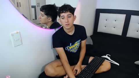 -- maximo and isa -- online show from November 2025 08:19:01 PM