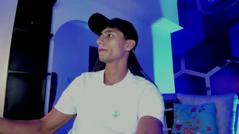 Snapshot of maximo_romano chatting on August 2026 07:16:01 PM Maximo online show from August 2026 07:16:01 PM