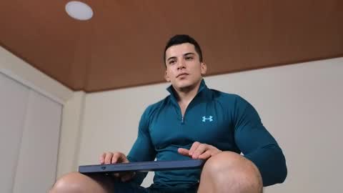 Sebastian online show from December 2024 02:20:01 AM