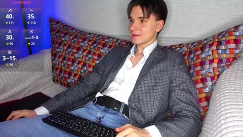 Max online show from January 2025 03:59:02 AM