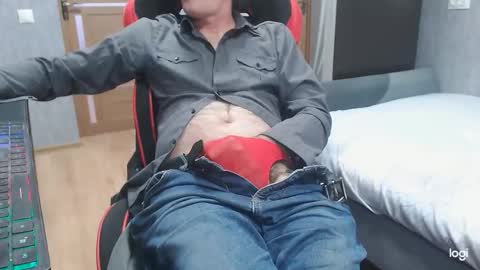 Snapshot of maximus3334 chatting on November 2025 11:25:02 AM maximus3334 online show from November 2025 11:25:02 AM