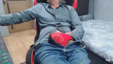 Snapshot of maximus3334 chatting on January 2026 09:49:02 PM maximus3334 online show from January 2026 09:49:02 PM