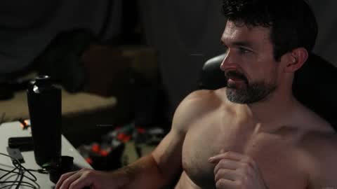 Maximus7871 online show from November 2025 09:02:01 PM