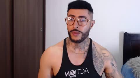 Snapshot of maximus_golden chatting on December 2024 03:59:02 AM Independent Model online show from December 2024 03:59:02 AM