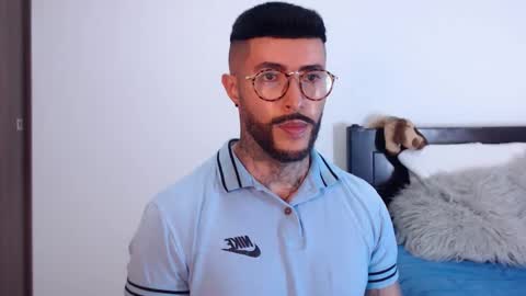 Snapshot of maximus_golden chatting on January 2025 01:47:01 AM Independent Model online show from January 2025 01:47:01 AM