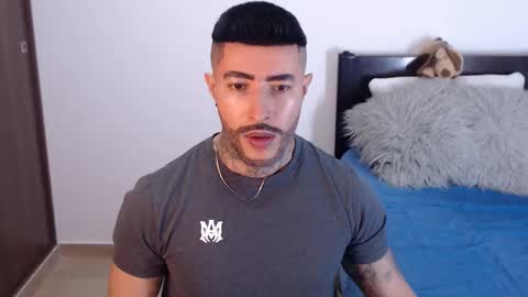 Snapshot of maximus_golden chatting on January 2025 04:33:02 AM Independent Model online show from January 2025 04:33:02 AM