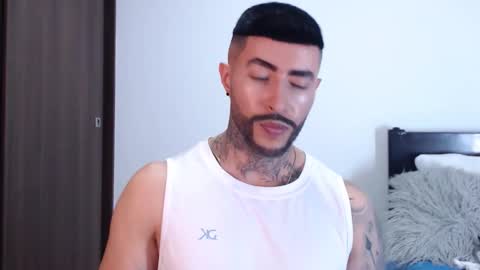 Snapshot of maximus_golden chatting on January 2025 03:22:01 AM Independent Model online show from January 2025 03:22:01 AM