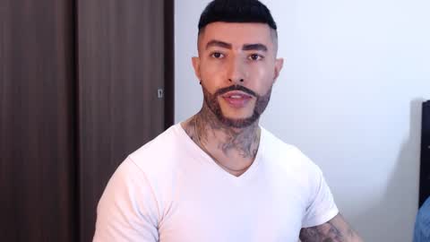 Snapshot of maximus_golden chatting on January 2025 02:03:02 AM Independent Model online show from January 2025 02:03:02 AM