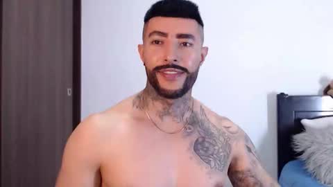 Snapshot of maximus_golden chatting on February 2025 07:09:02 AM Independent Model online show from February 2025 07:09:02 AM