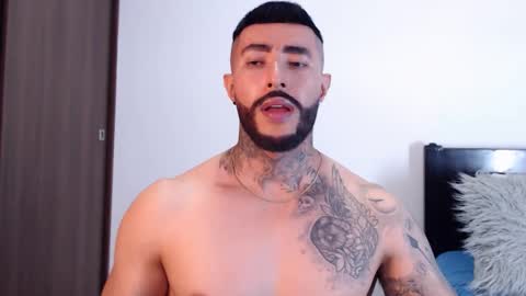 Snapshot of maximus_golden chatting on February 2025 04:03:02 AM Independent Model online show from February 2025 04:03:02 AM