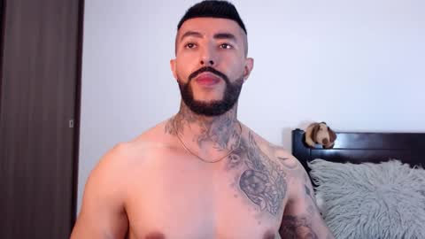 Snapshot of maximus_golden chatting on February 2025 03:42:01 AM Independent Model online show from February 2025 03:42:01 AM