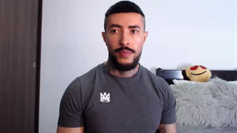 Snapshot of maximus_golden chatting on March 2025 03:45:01 AM Independent Model online show from March 2025 03:45:01 AM